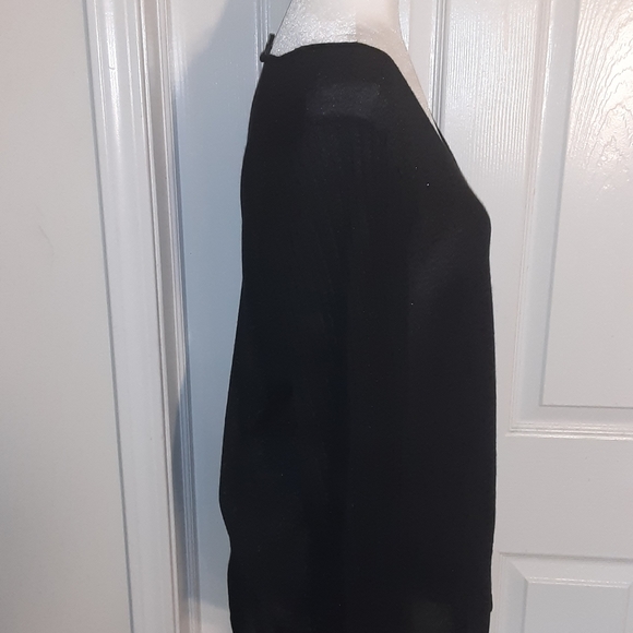 1. State Metallic V-Neck Sweater w/ Ribbed… - Picture 3 of 8